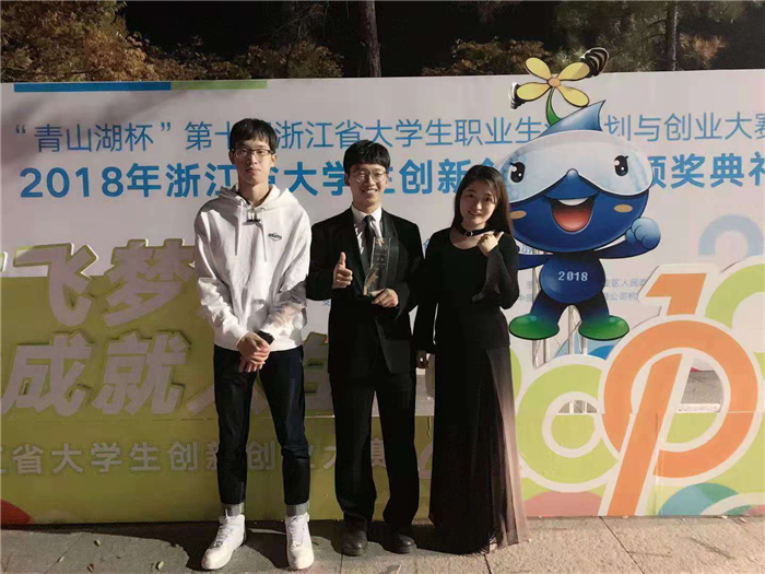 微信图片_20181102134137.jpg 微信图片_20181102134137.jpg