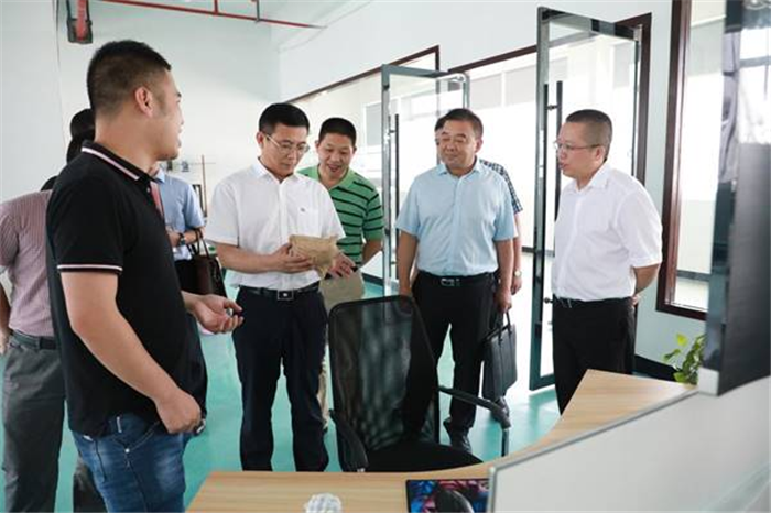 clip_image010.jpg 微信图片_20180520135401