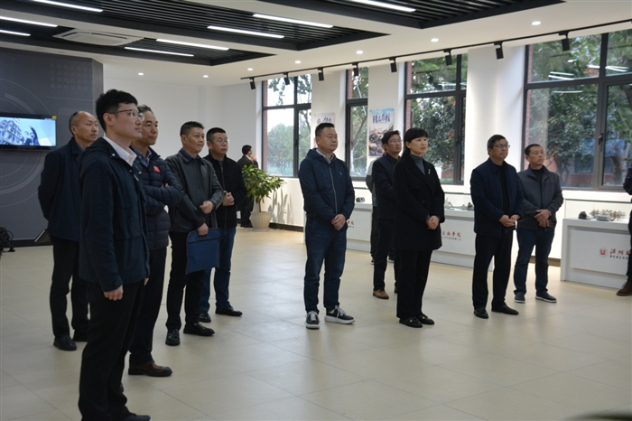 图片2.png 图片2.png